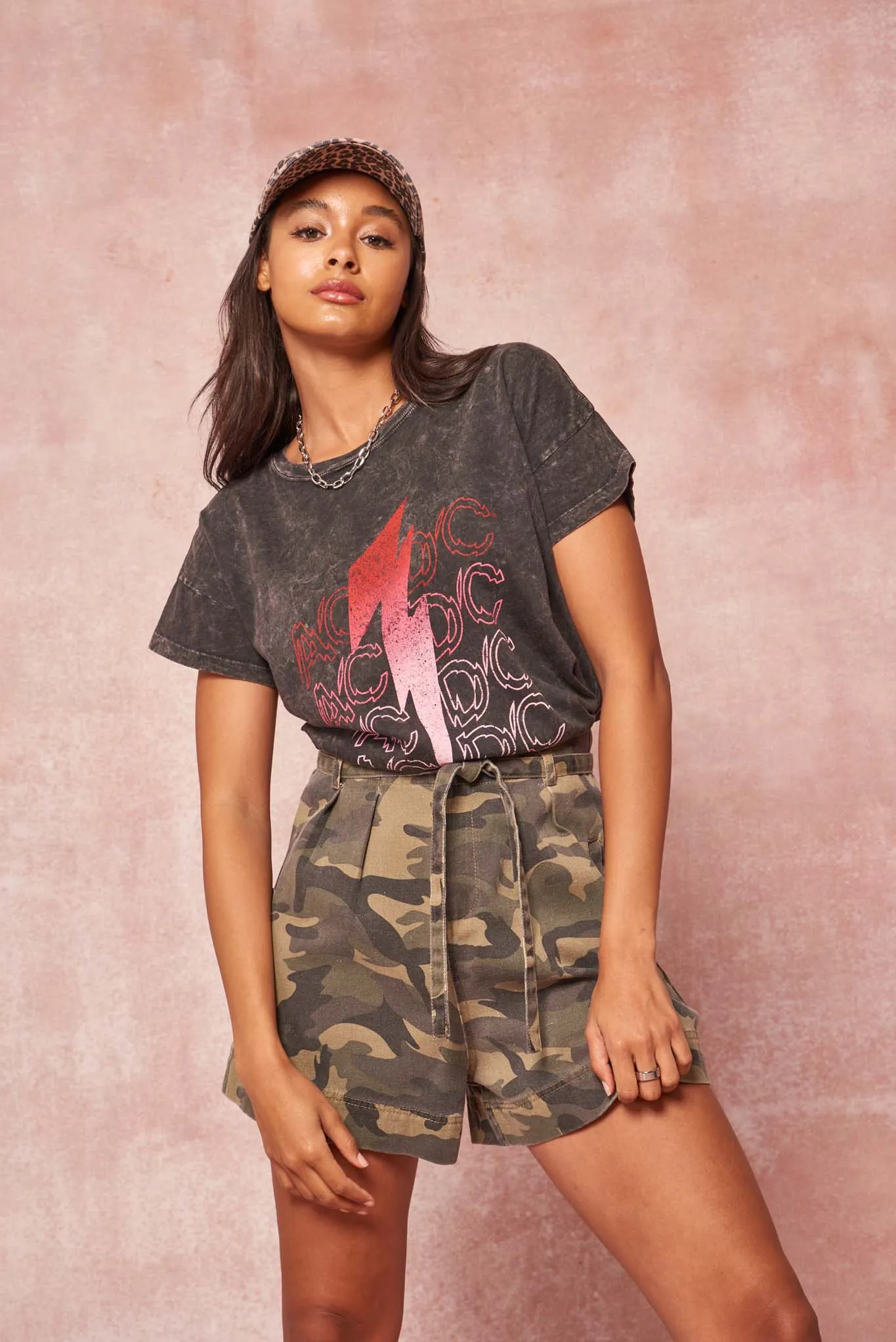 AC/DC Lightning Bolt Vintage-Wash Graphic Tee