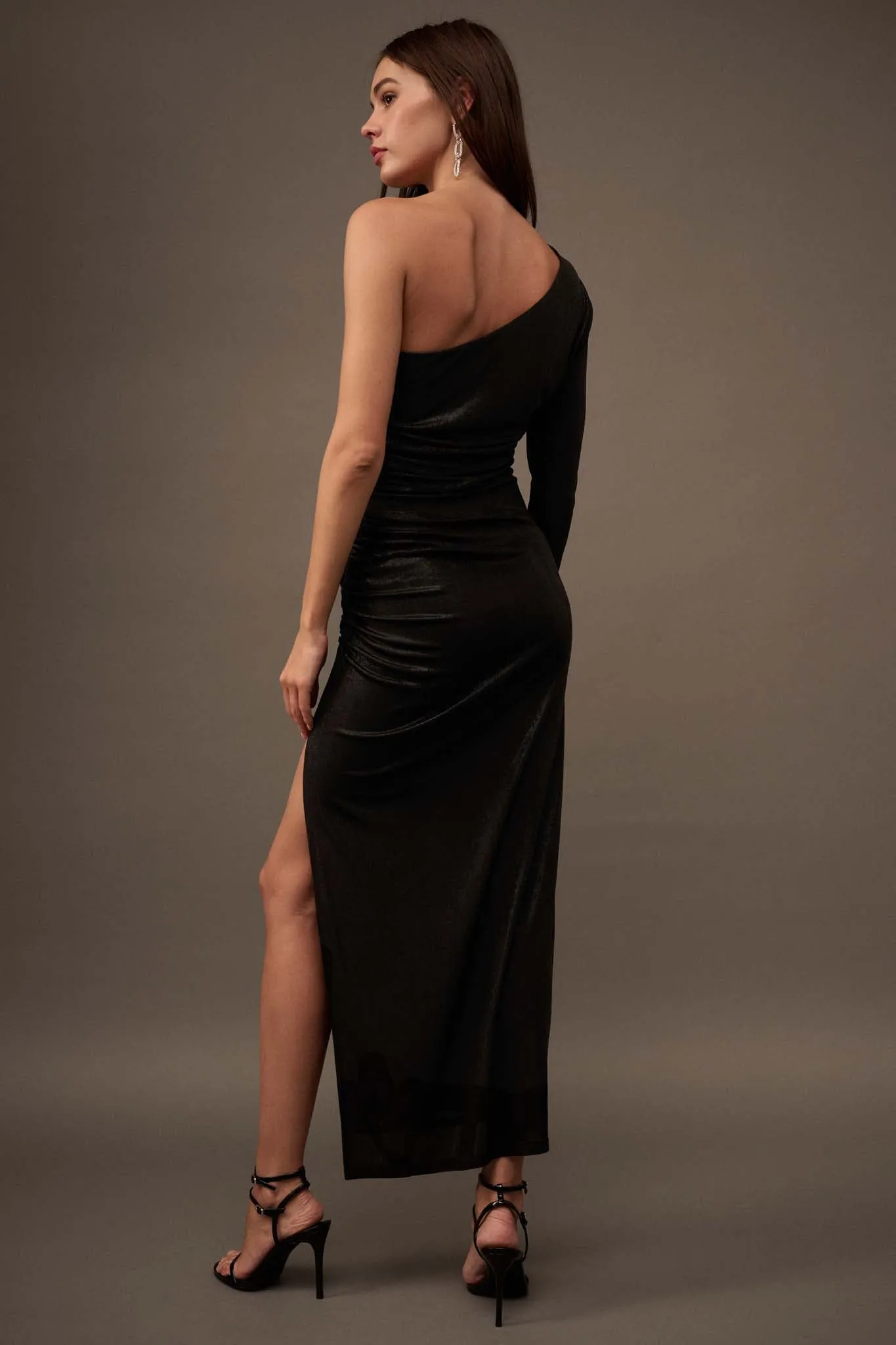 Dark Lady One-Shoulder Velvet Maxi Dress