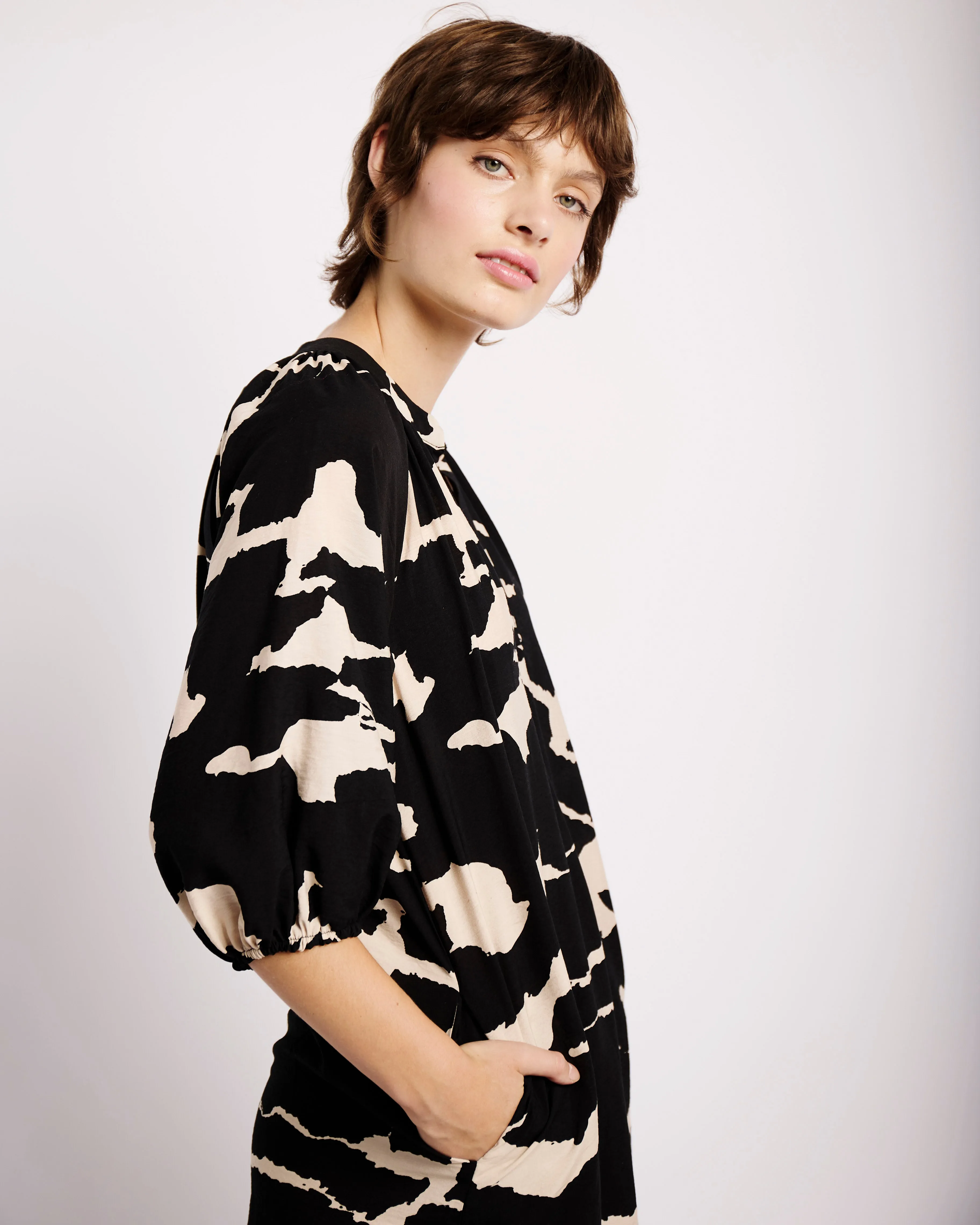 The Easy Tunic Dress in Black and Stone Animal